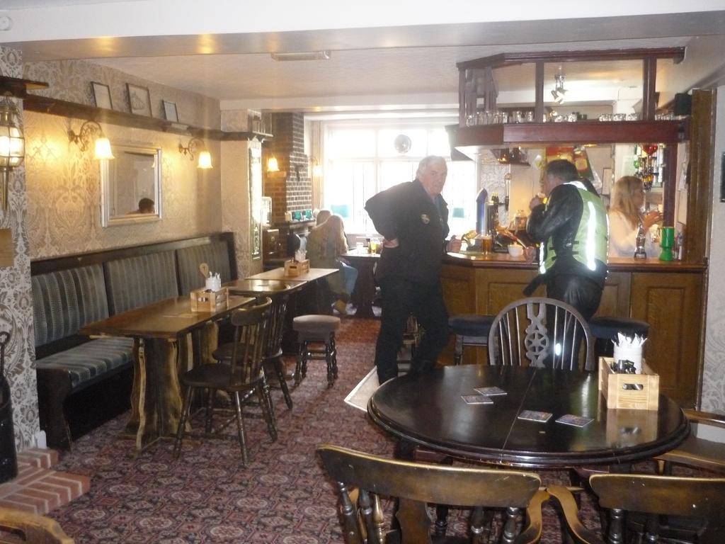 The Darnley Arms Ξενοδοχείο Γκρέιβσεντ Εξωτερικό φωτογραφία